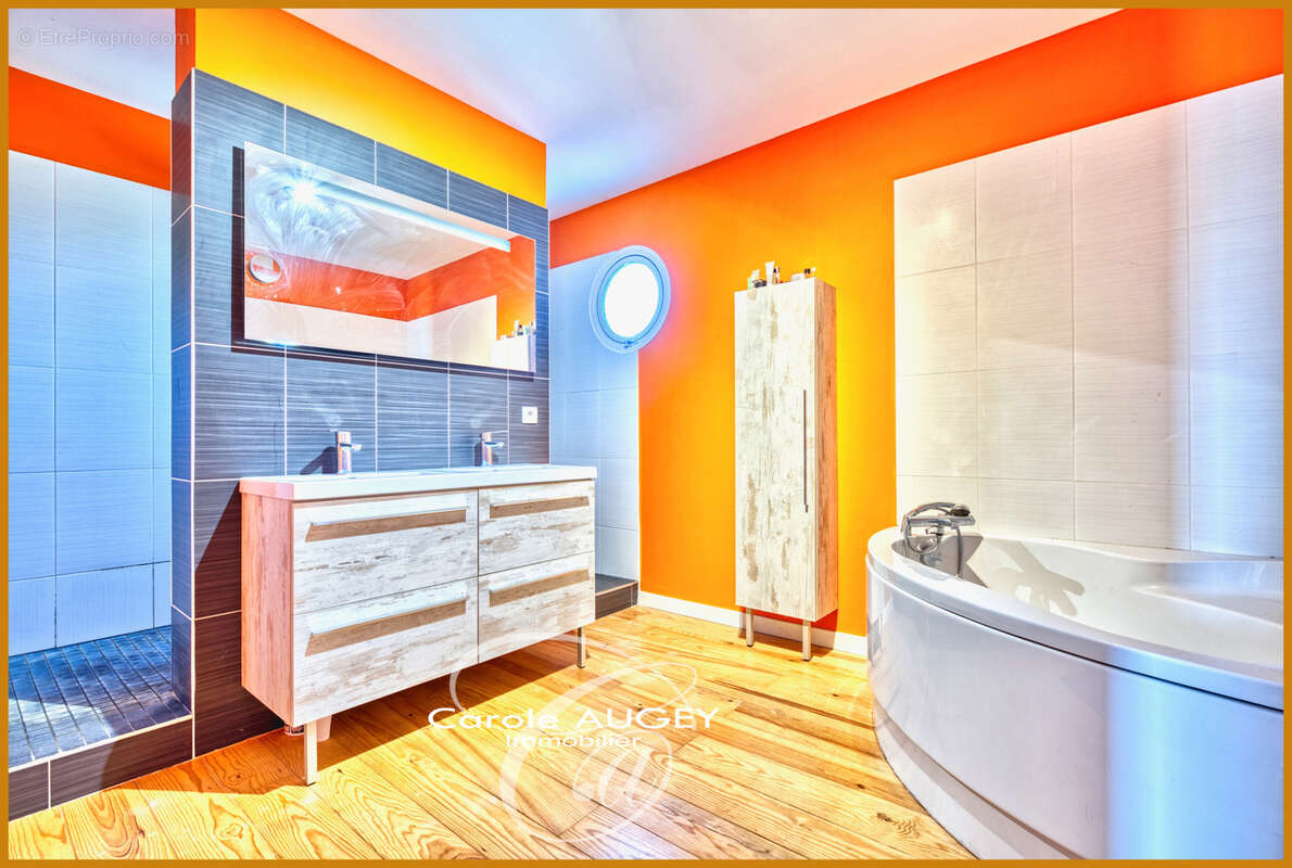 Maison à CARIGNAN-DE-BORDEAUX