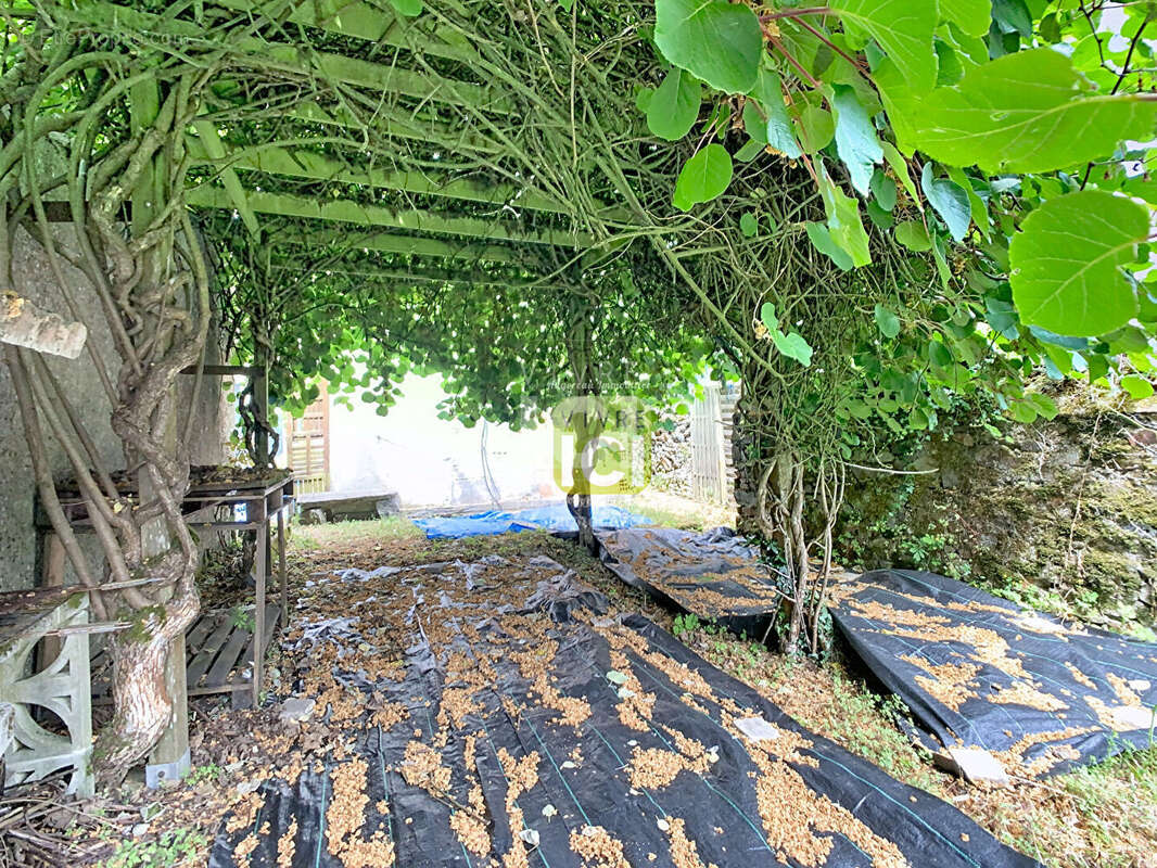 Maison à LA TOURLANDRY