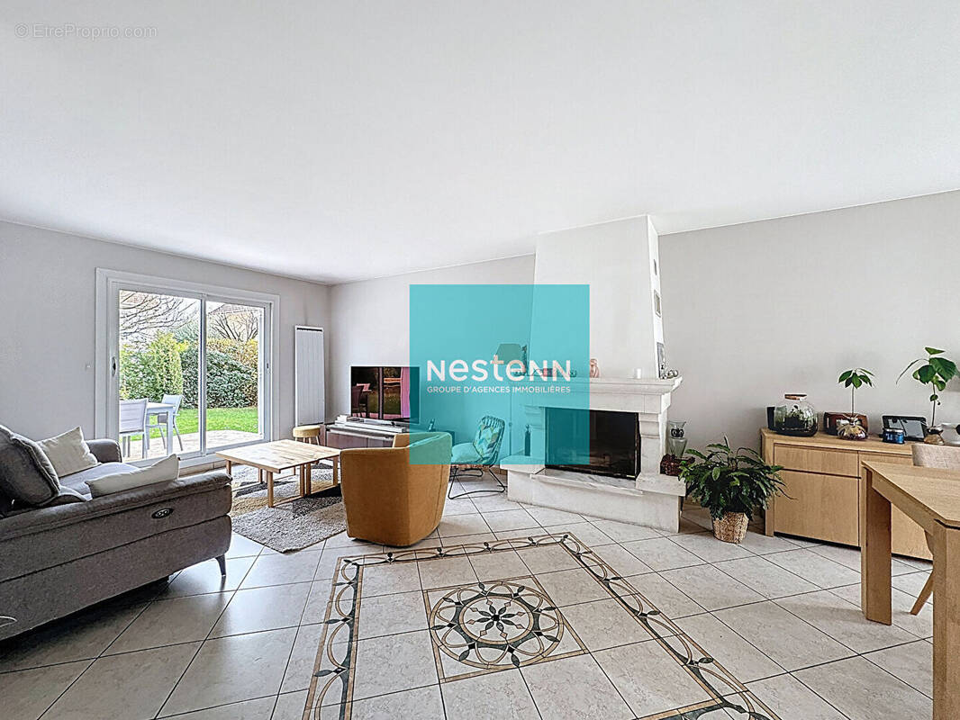 Maison à LE PLESSIS-BOUCHARD