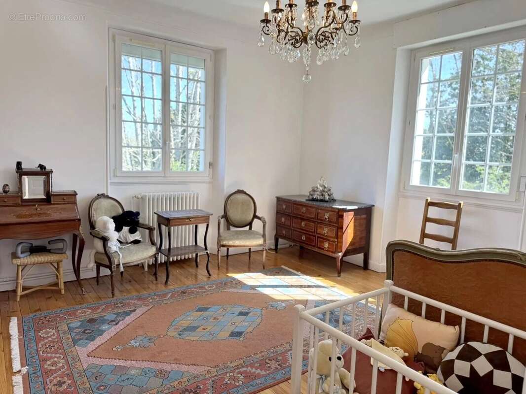 Maison à LAROQUE-D'OLMES