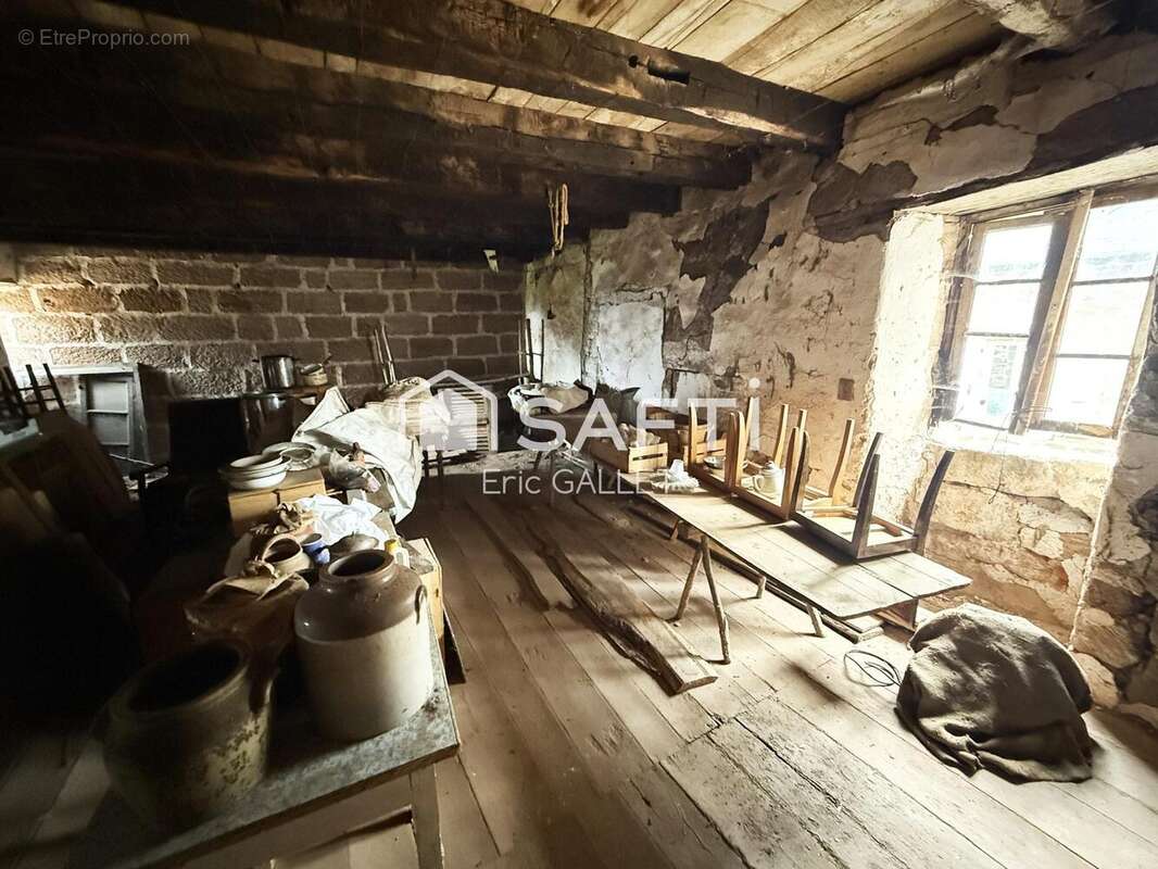 Photo 2 - Maison à SAINT-AULAIRE