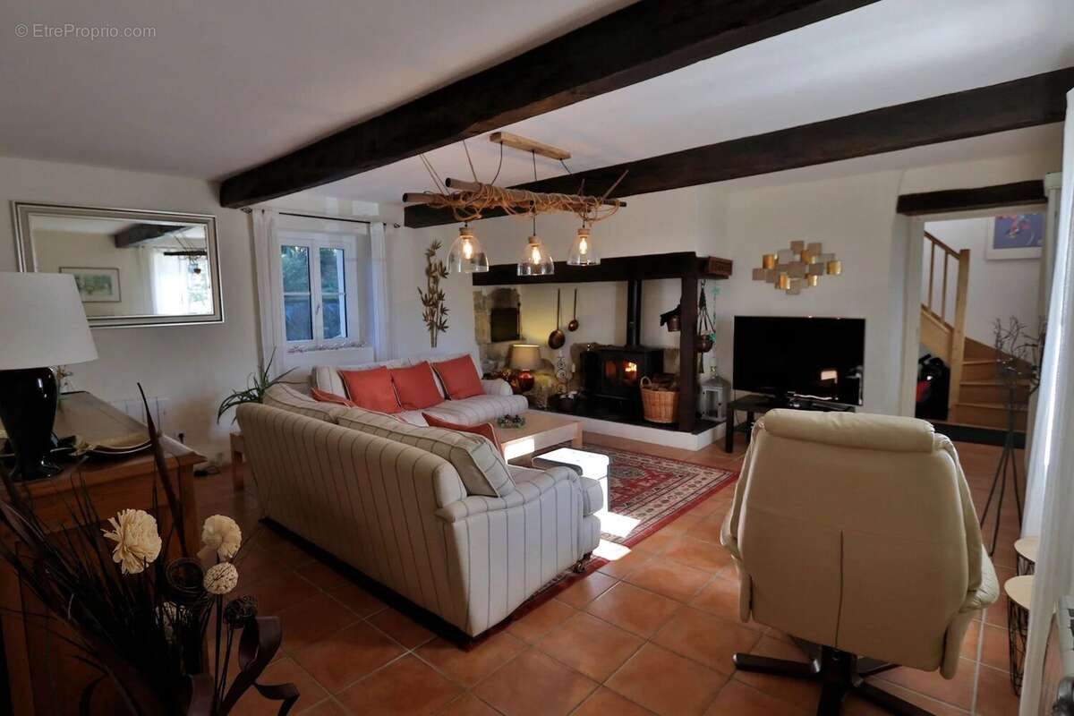 Maison à TRIE-SUR-BAISE