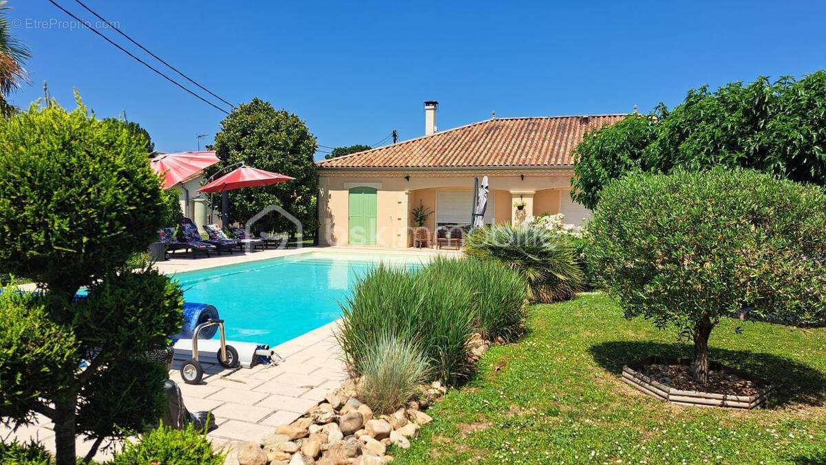 Maison à SAINT-ASTIER