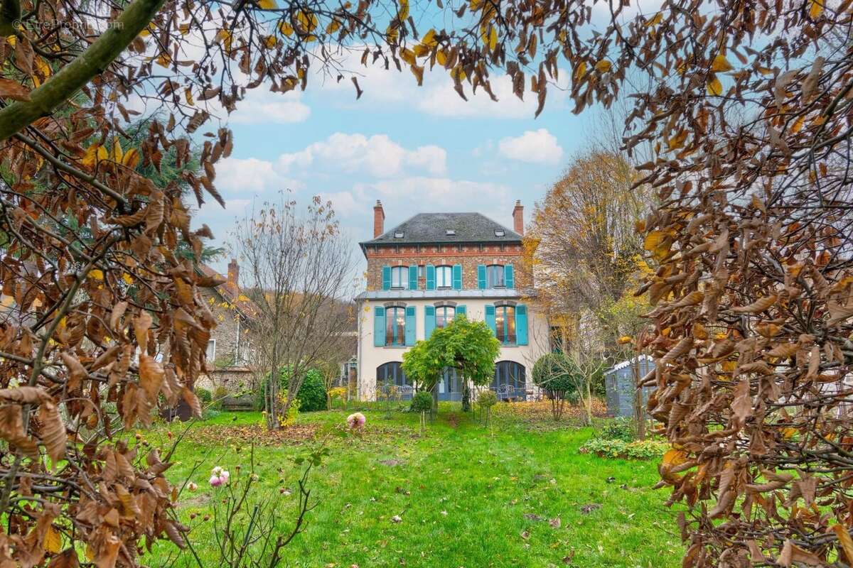 Maison à LA FERTE-ALAIS