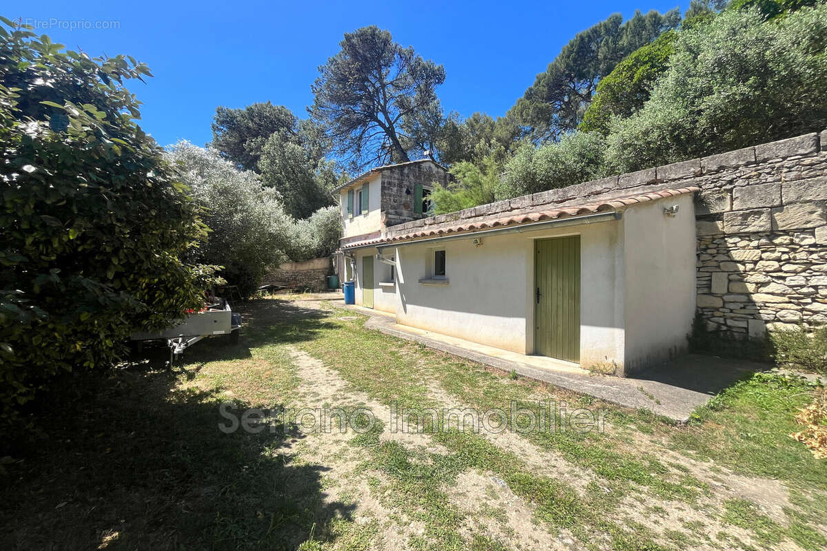 Maison 220 m² à Beaucaire  - photo 7