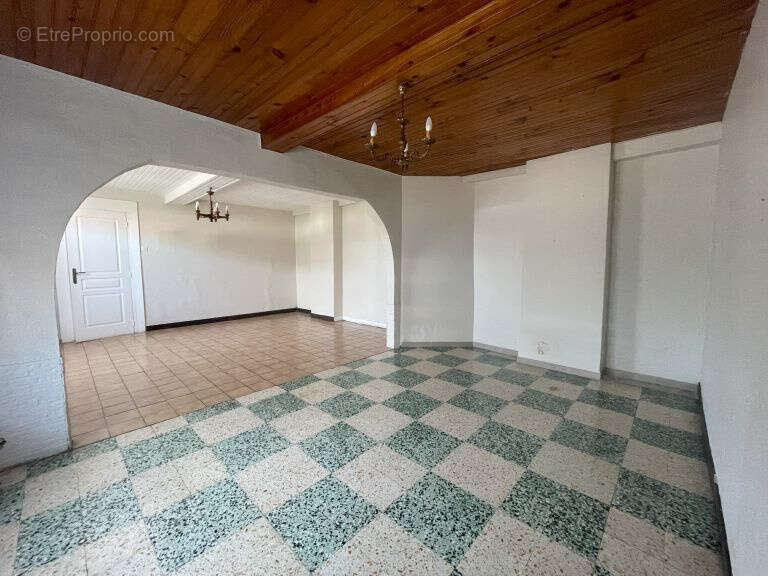 Maison à AUCHY-LES-HESDIN