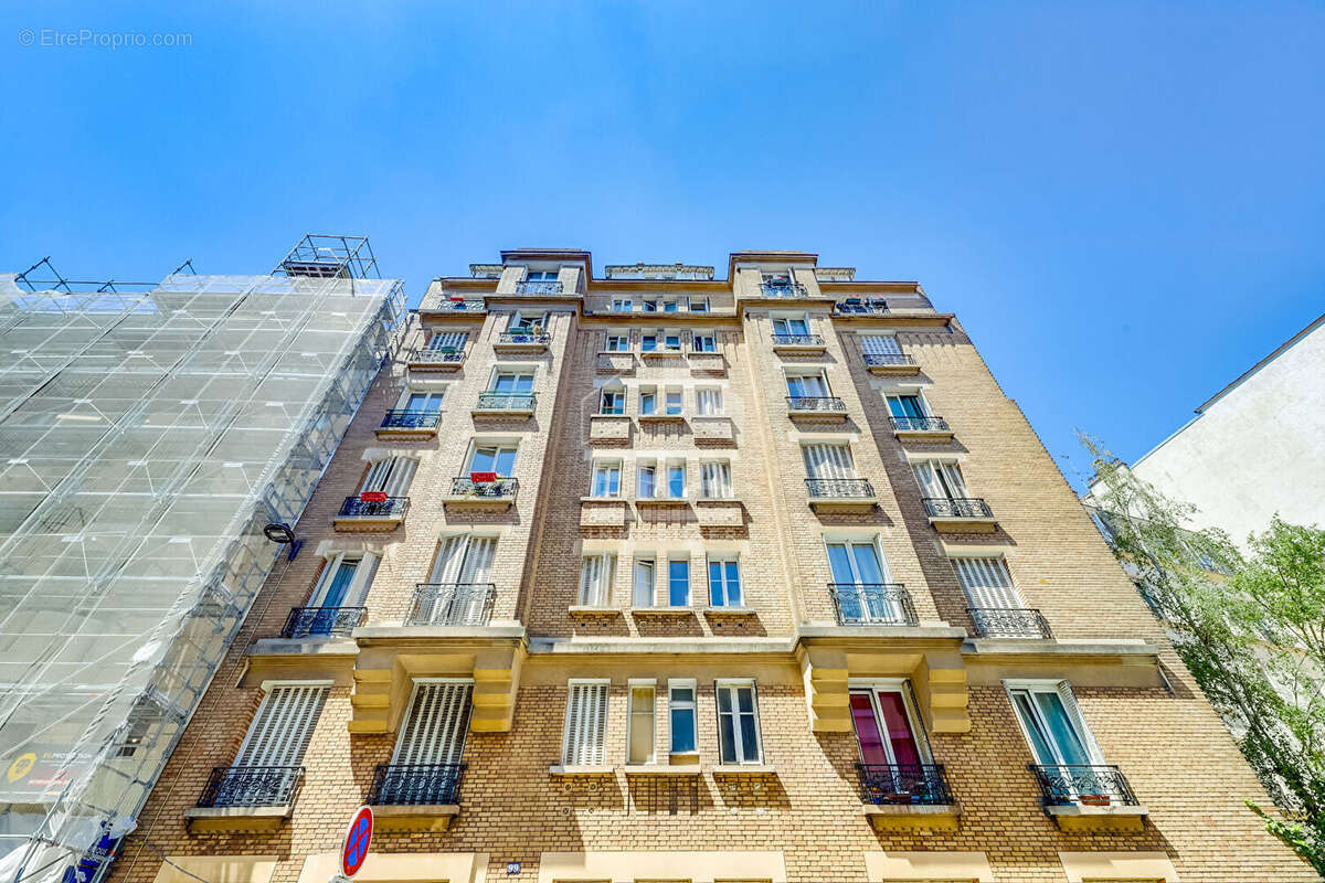 Appartement à PARIS-18E