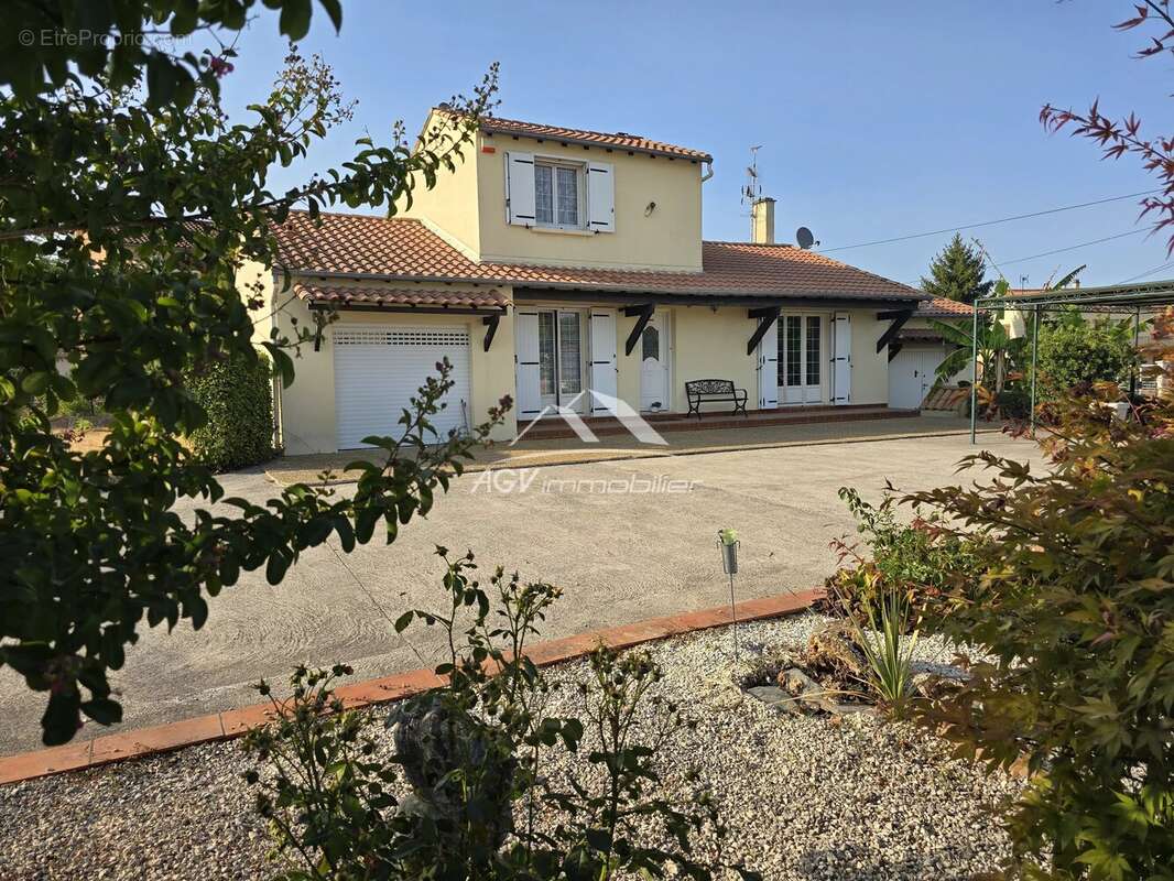 Au calme, maison 90 m² habitable, 1 135m² de terrain - photo 12