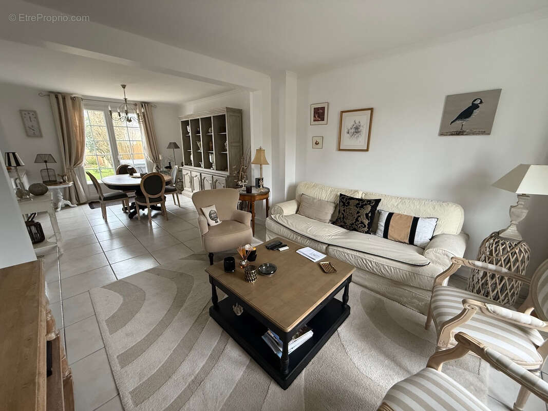 Maison à LE POULIGUEN