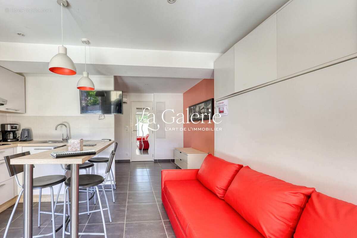 Appartement à HYERES