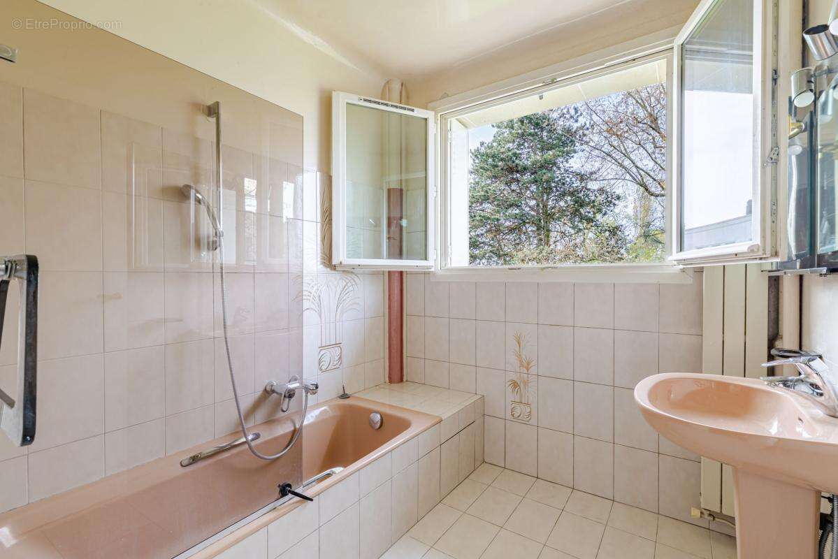Appartement à SEVRES