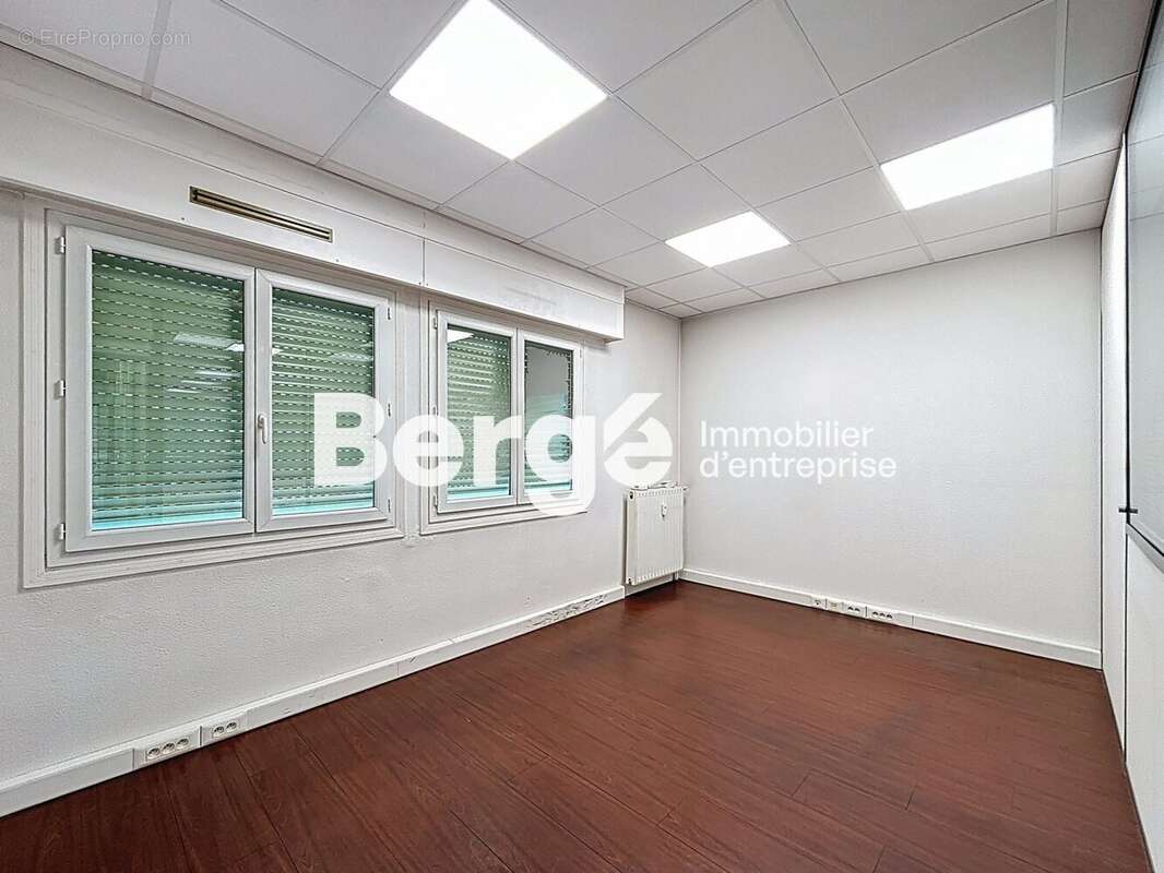 Commerce à CAGNES-SUR-MER