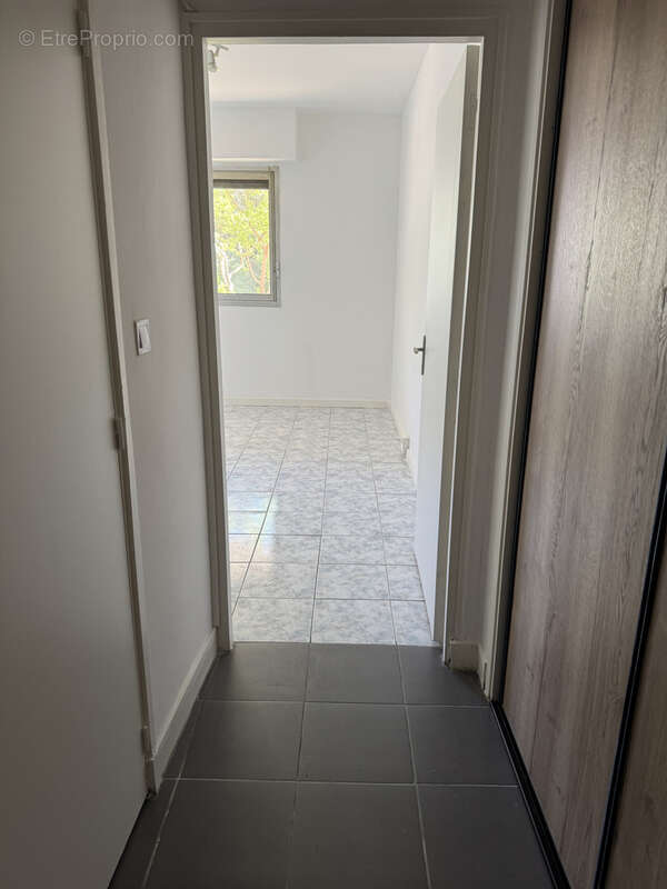 Appartement à MARSEILLE-8E