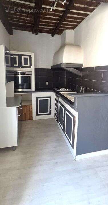 Appartement 48 m² à Cuges-Les-Pins  - photo 6