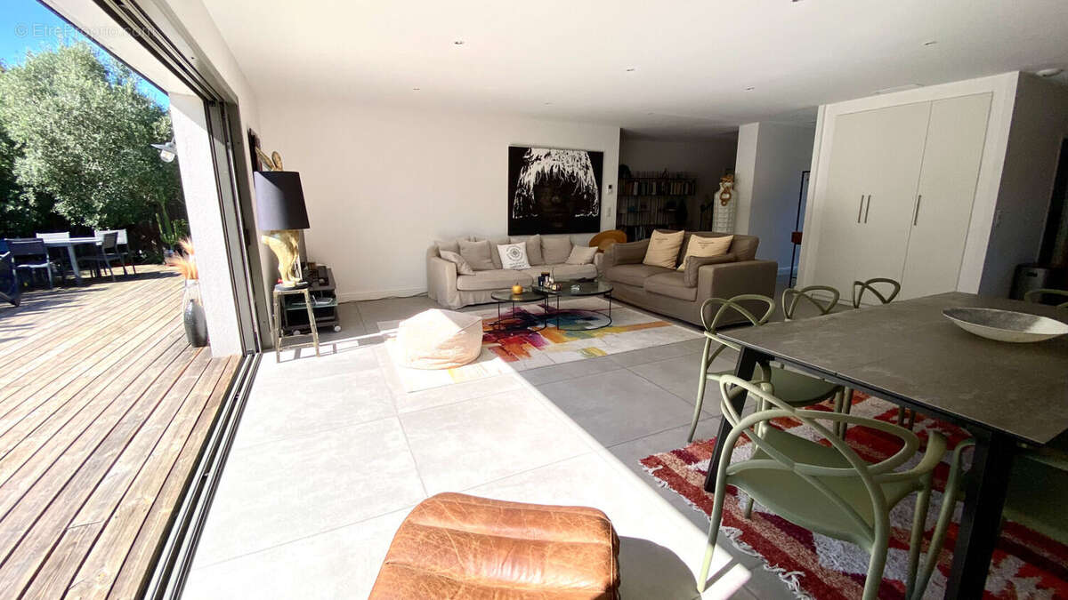 Maison à GUJAN-MESTRAS