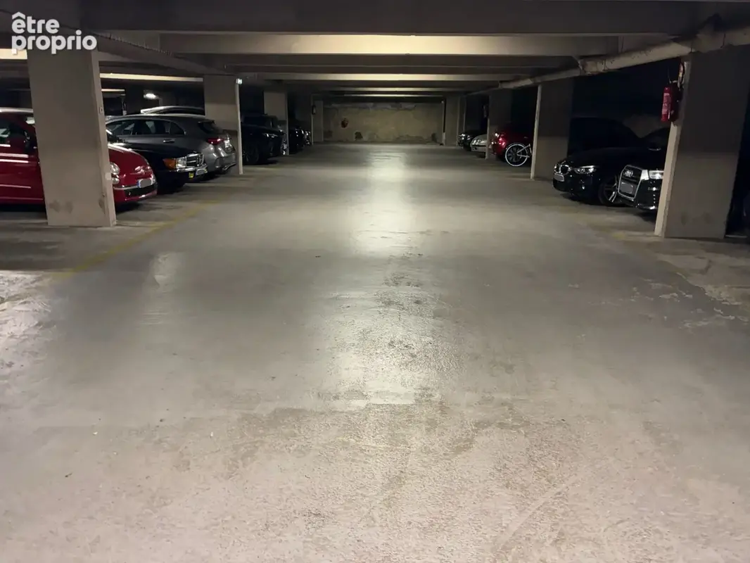 Parking à vendre à Paris-15e (75015) - photo 2