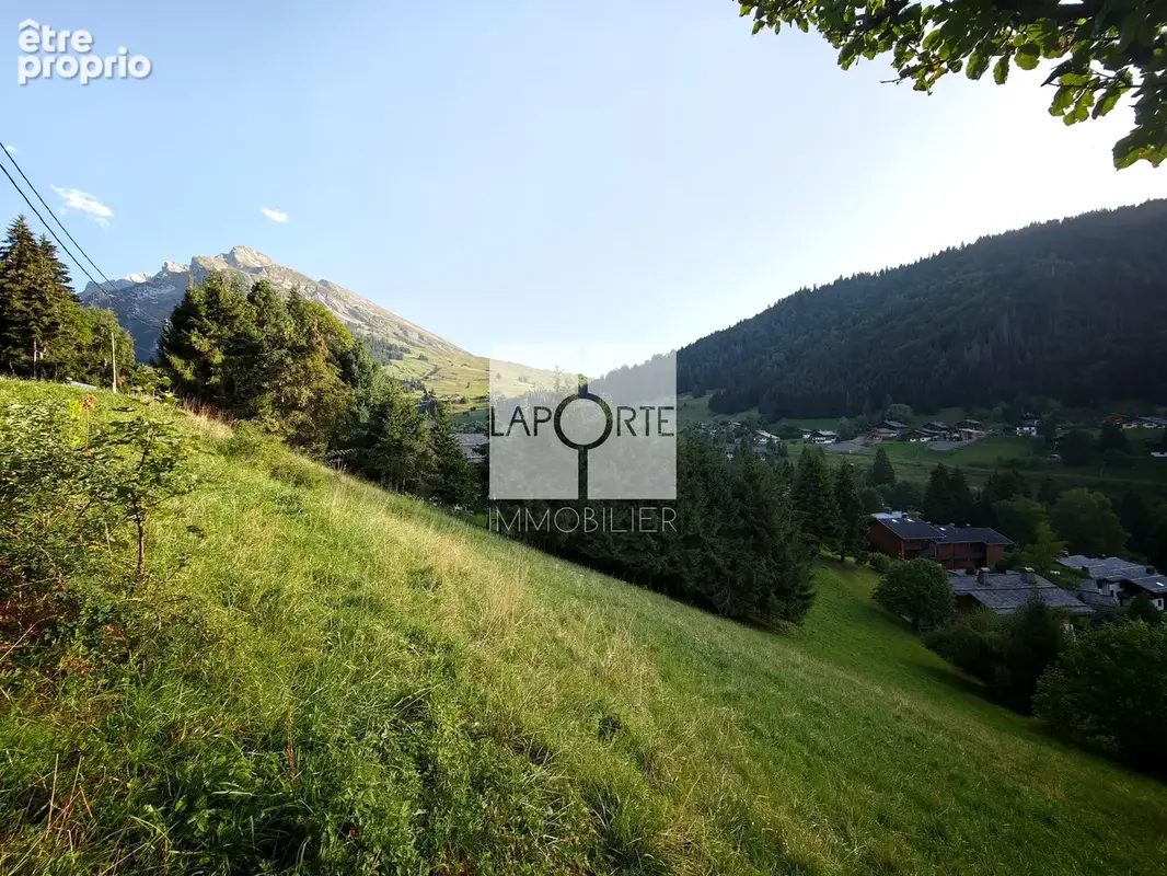Terrain à LA CLUSAZ