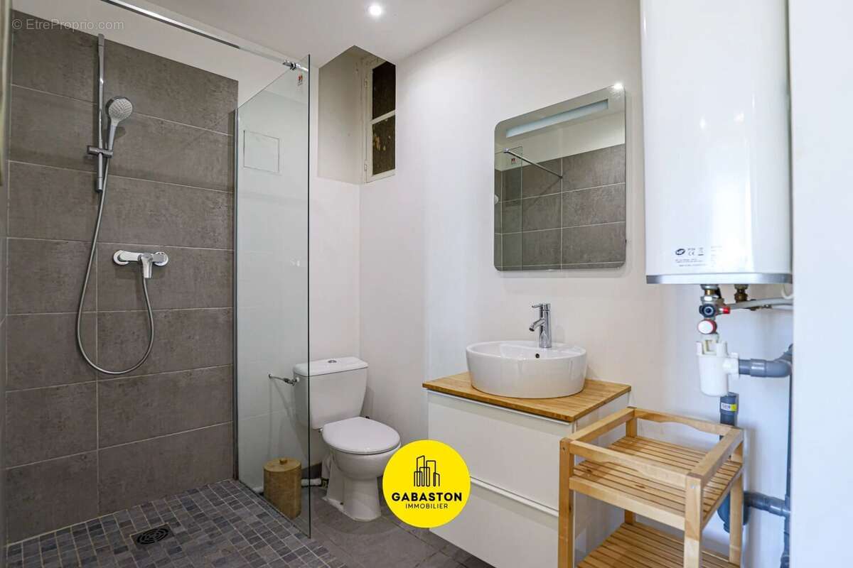 Appartement 30 m² à Marseille-2e  - photo 8