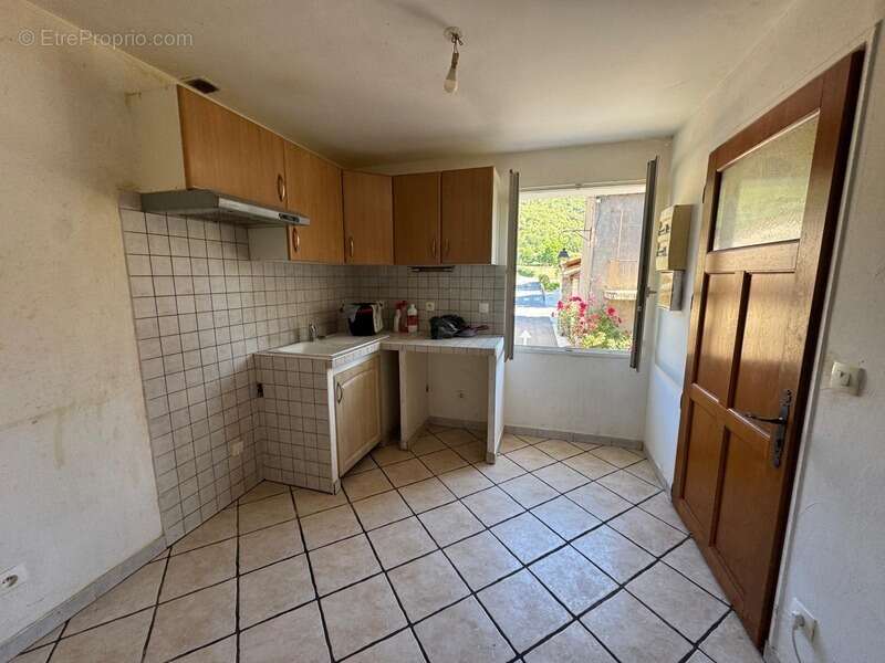 À VENDRE : Maison de village suspendue T4 atypique (~75 m²) – Le Brusquet - photo 6