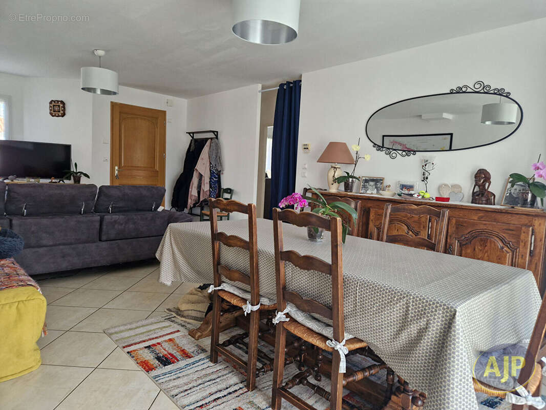 Maison à GORGES
