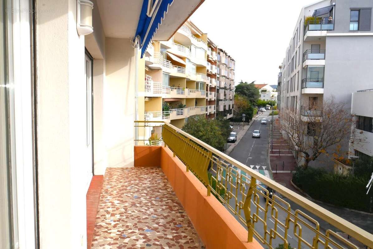 Appartement à SAINT-RAPHAEL