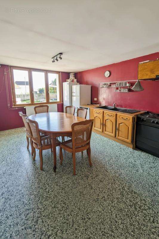 Maison à FRETTERANS