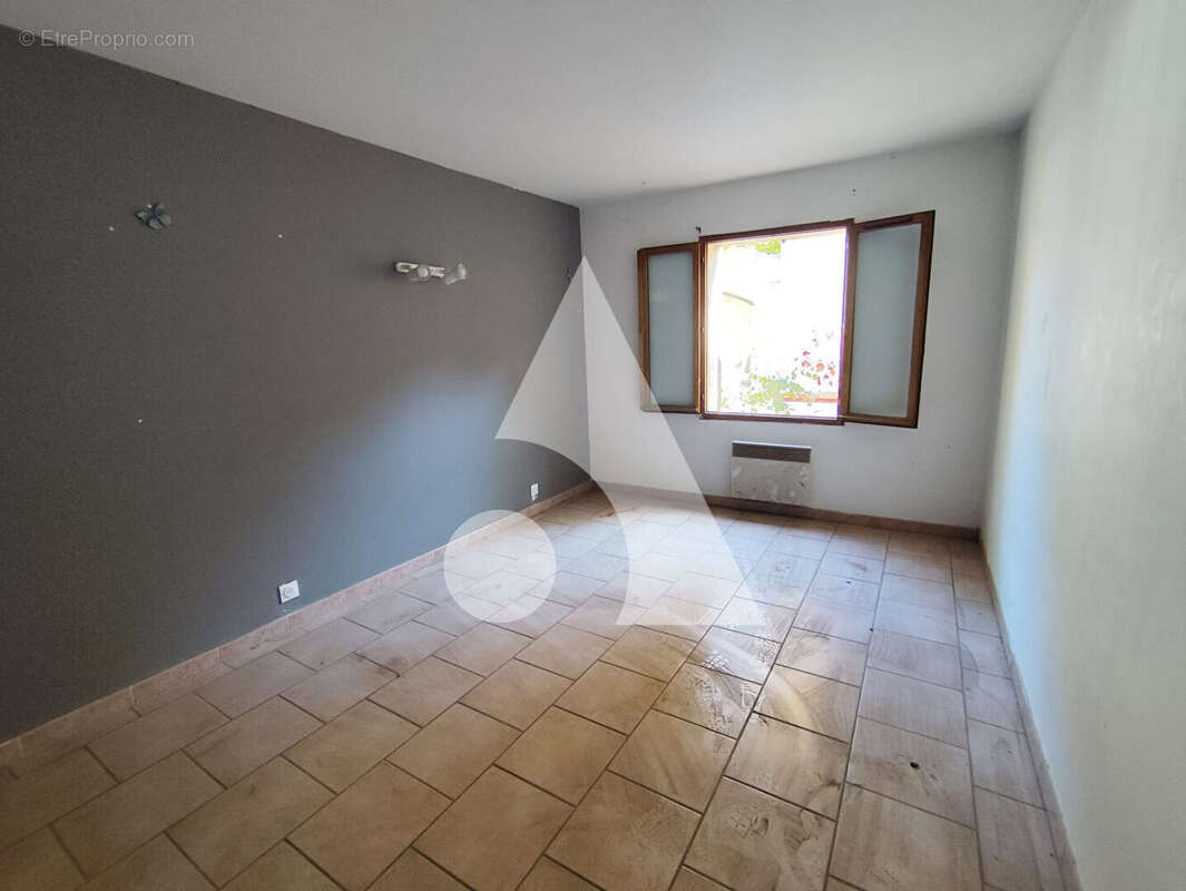 Appartement à PERTUIS