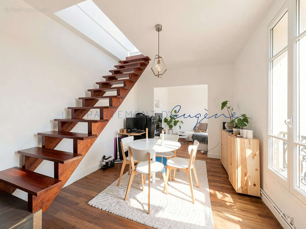 Appartement à PARIS-15E