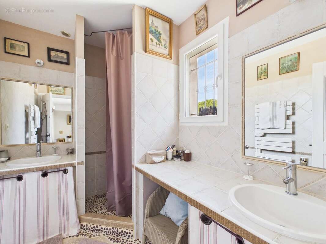 Maison à MAUSSANE-LES-ALPILLES
