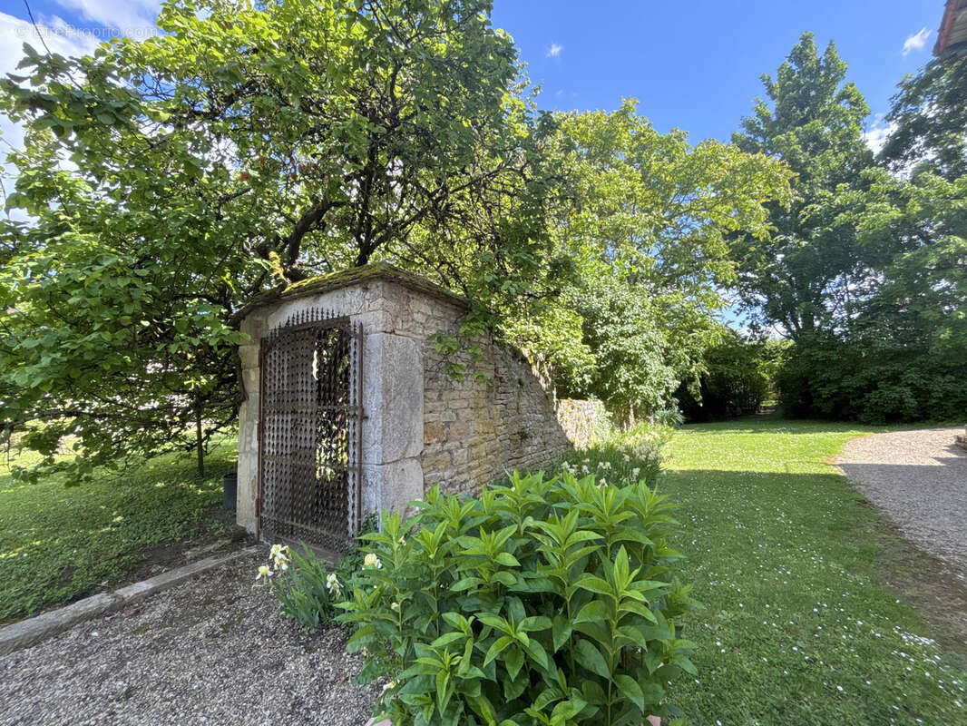 Maison à BEAUNE