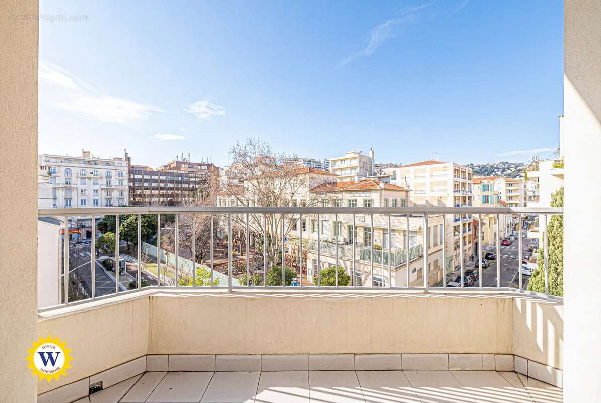 Appartement à NICE