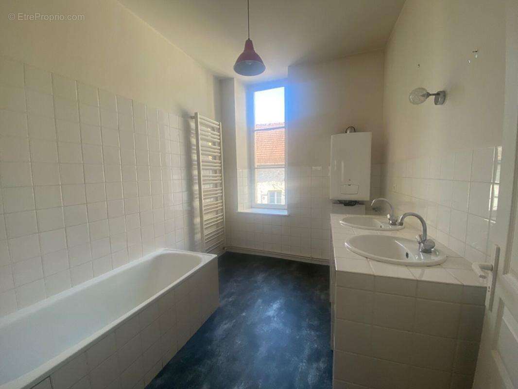 Appartement à CHAUMONT