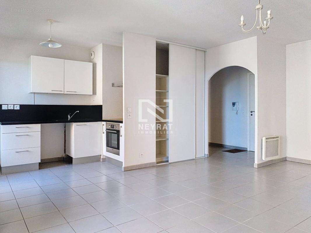 Appartement à FAYENCE