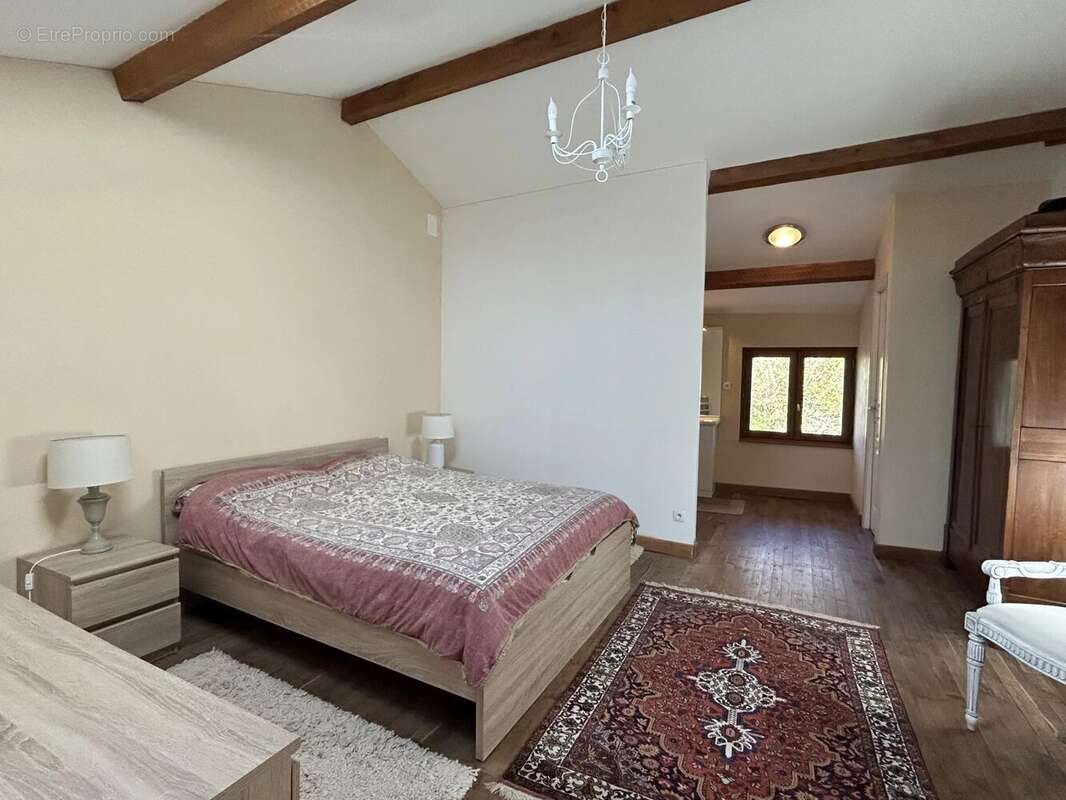 Maison à SAUZE-VAUSSAIS