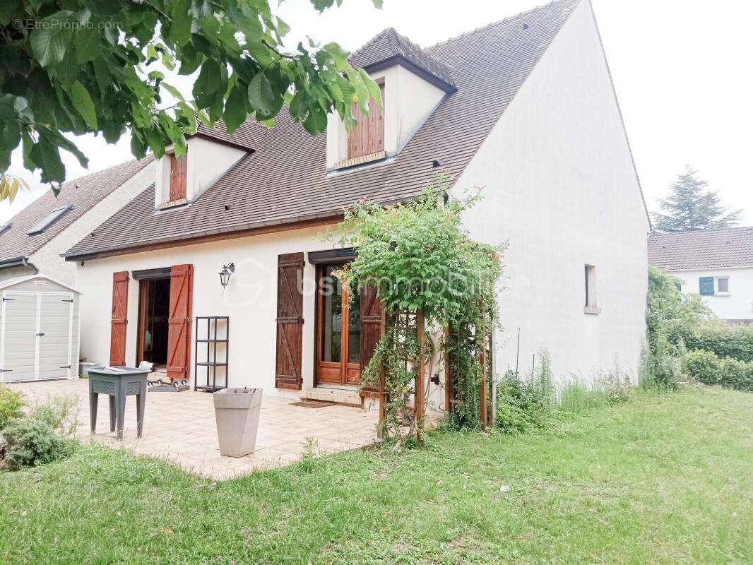 Maison à CROSNE