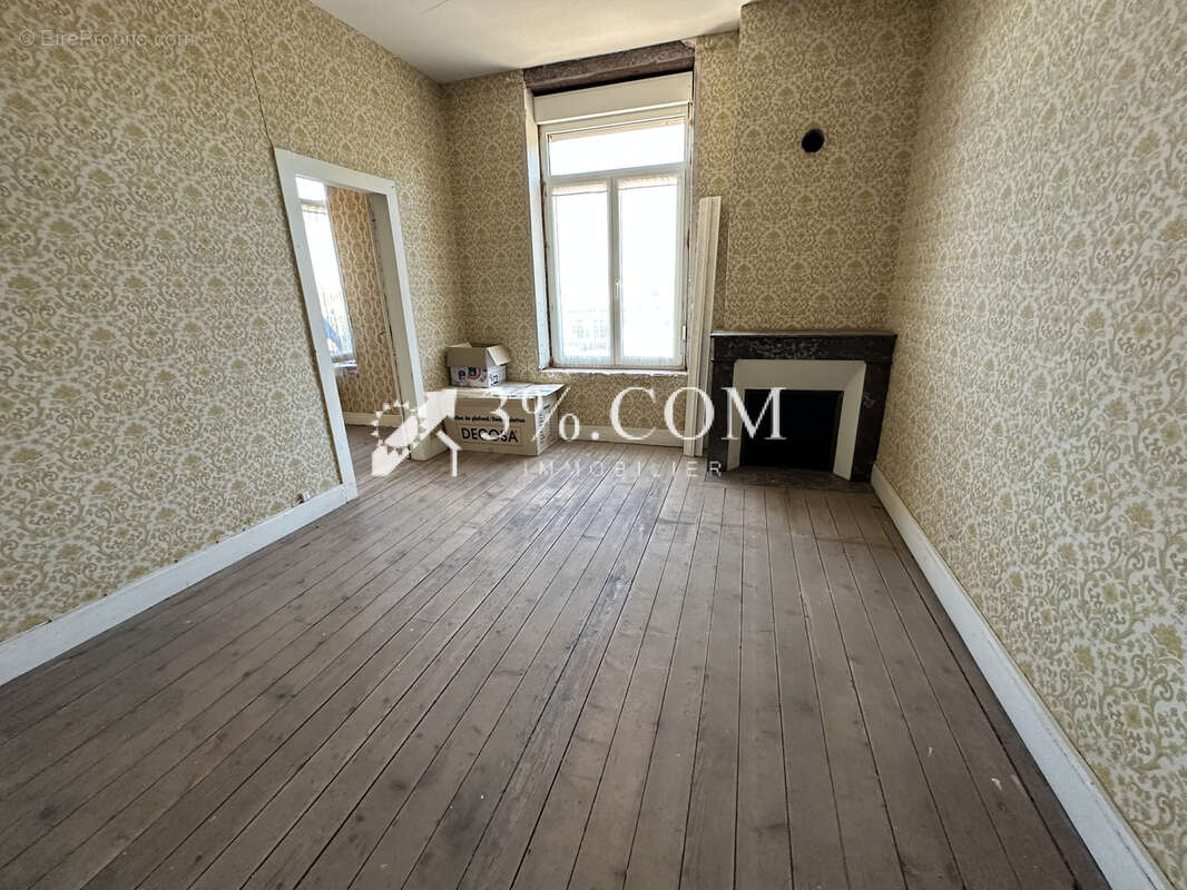 Immeuble  - terrain - garade - dependance  - einville-au-jard - photo 18