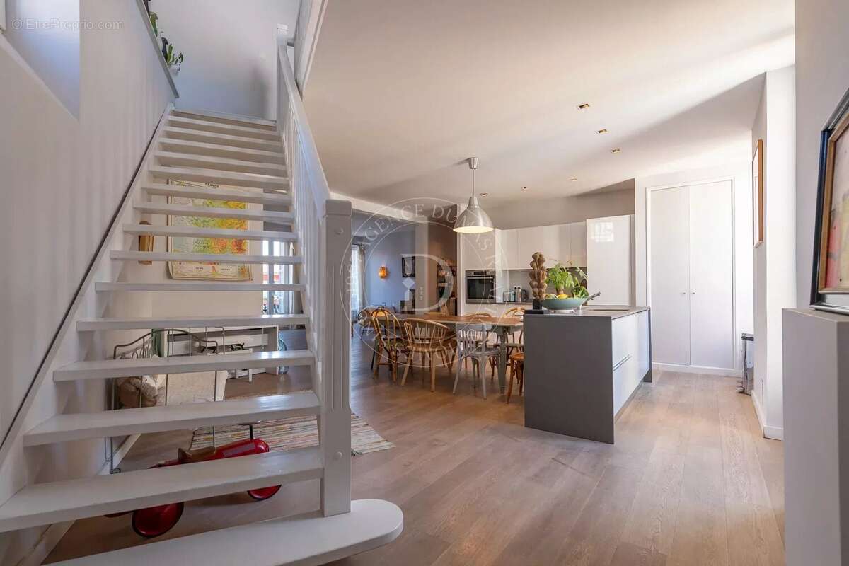 5 pièces avec terrasse et vue mer - photo 18