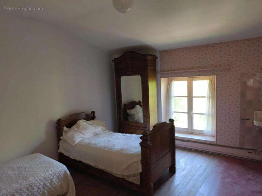 Maison à LABASTIDE-ROUAIROUX