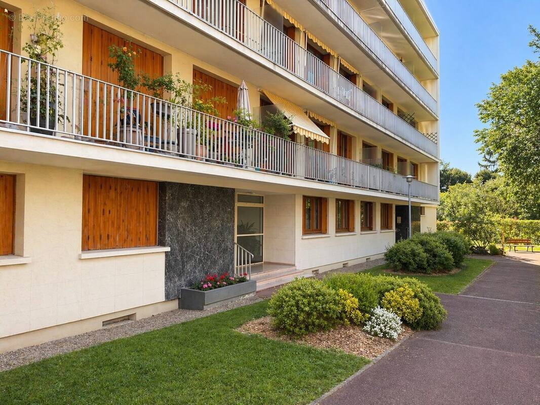Appartement à RIS-ORANGIS