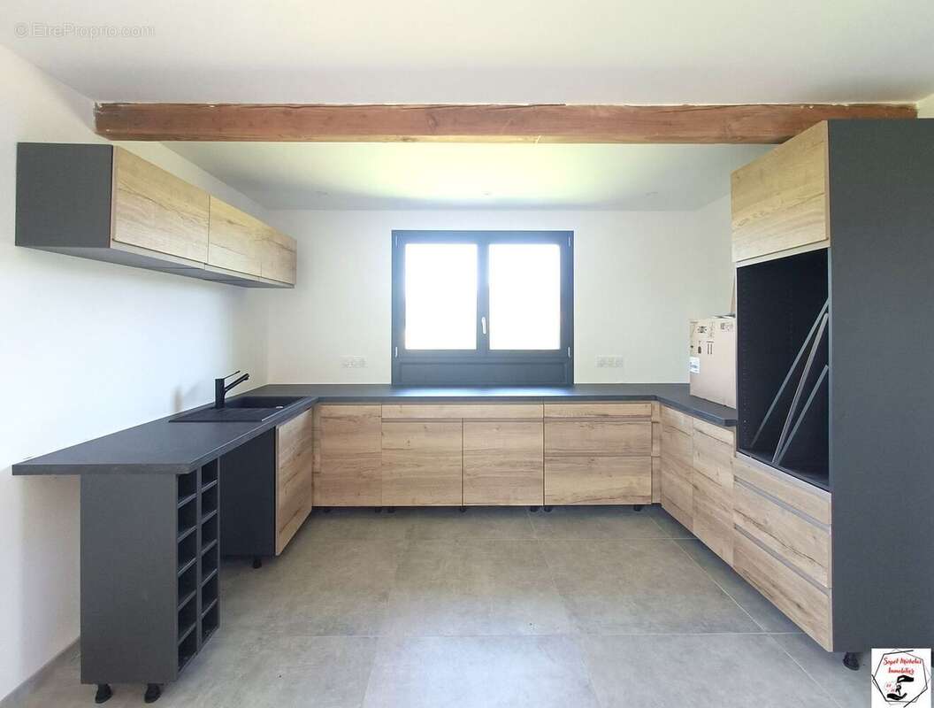 Maison 106 m² à Colombier-Le-Vieux  - photo 9