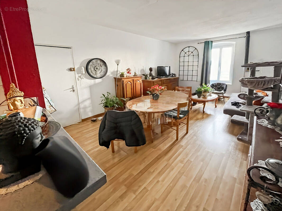 Appartement à CHATEAURENARD