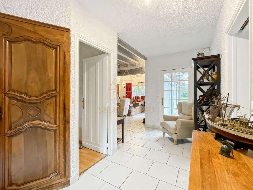 Maison à ARNIERES-SUR-ITON