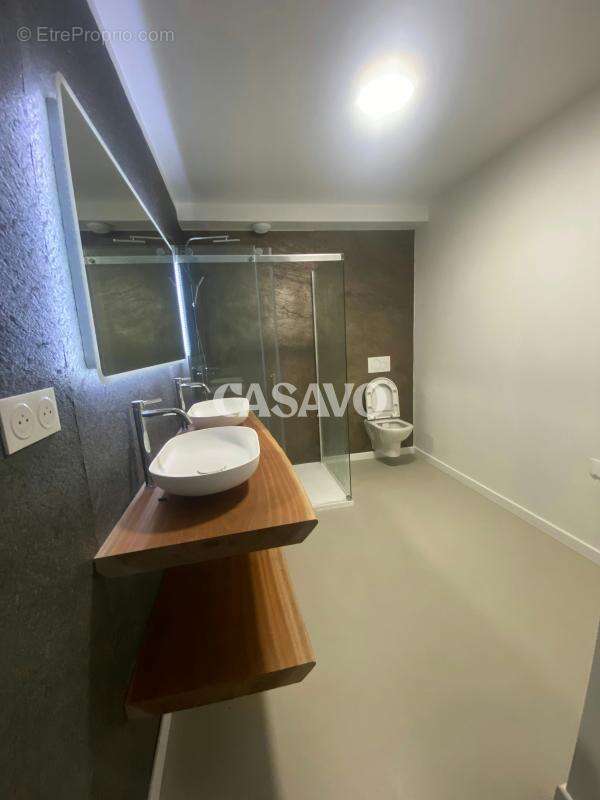 Vente Loft 1 pièce de 170m² - 44340 Bouguenais - photo 3