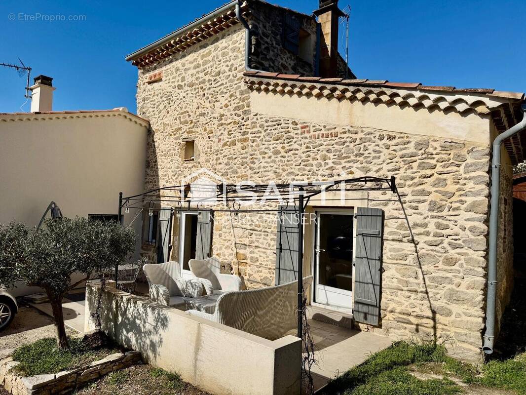 Photo 1 - Maison à SAINT-PRIVAT-DES-VIEUX