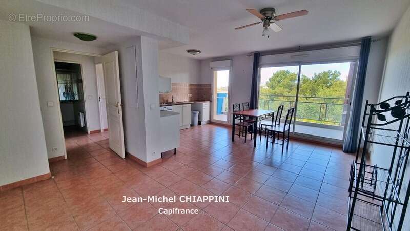 Appartement à MARSEILLE-12E