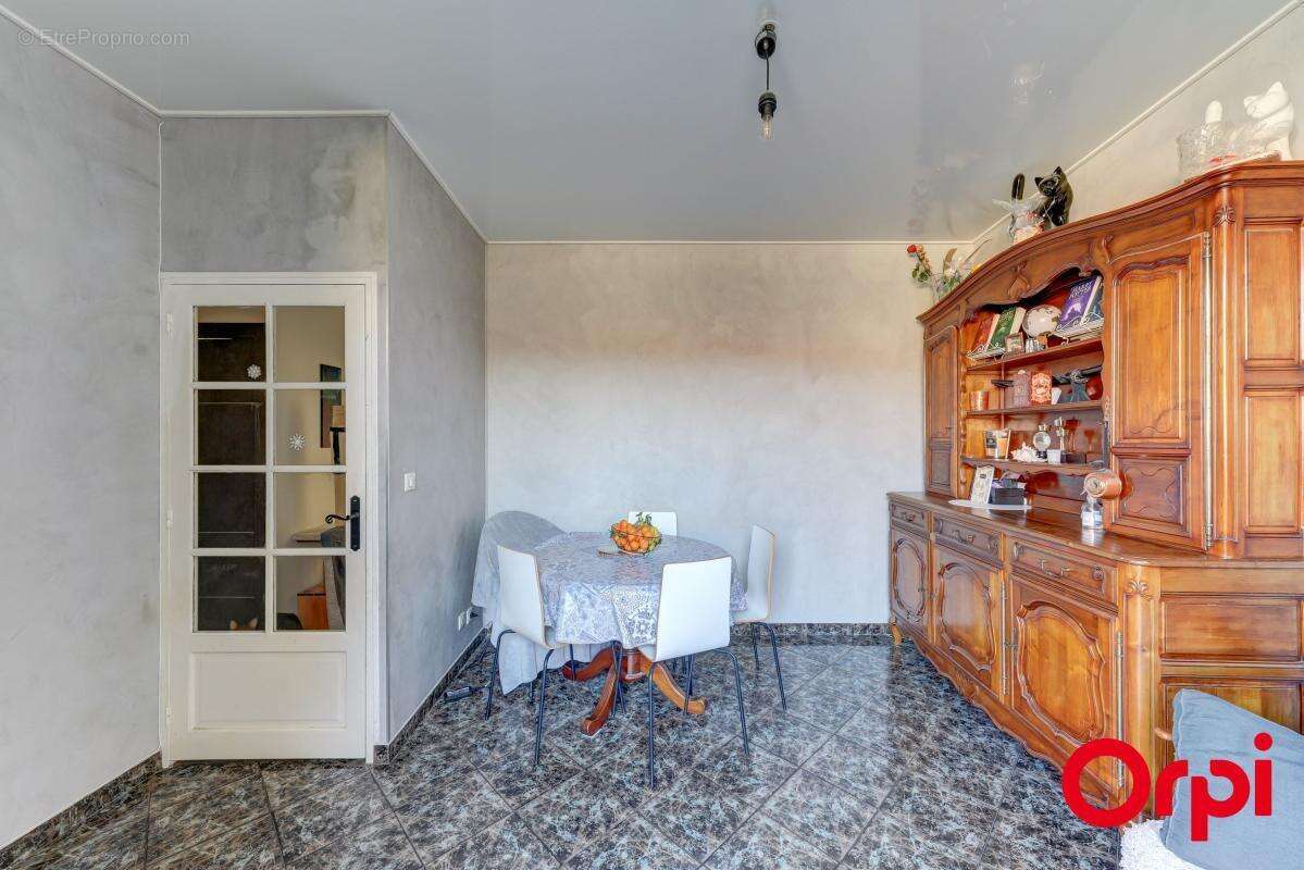 Appartement à CALUIRE-ET-CUIRE