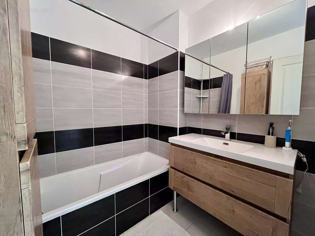 Appartement à MARGUERITTES