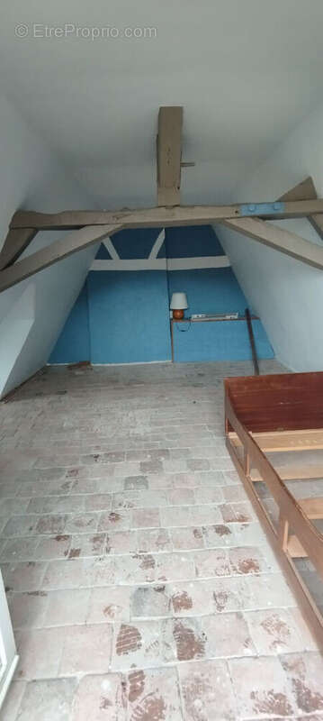 Maison à YZEURES-SUR-CREUSE