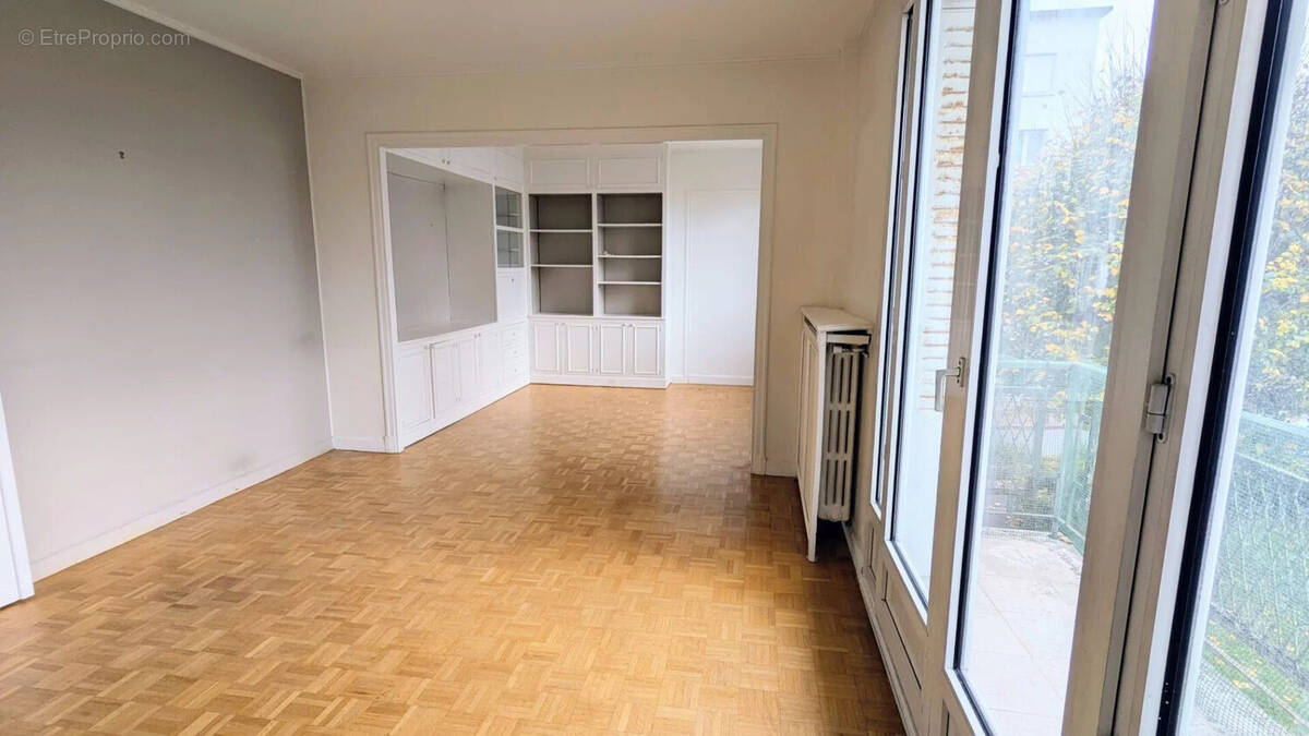 Appartement à GARCHES