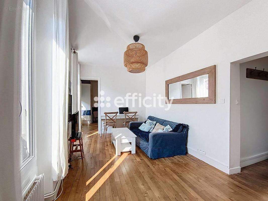 Appartement à TAVERNY
